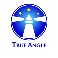 毎週日曜朝９時「TRUE ANGLE」の時間です